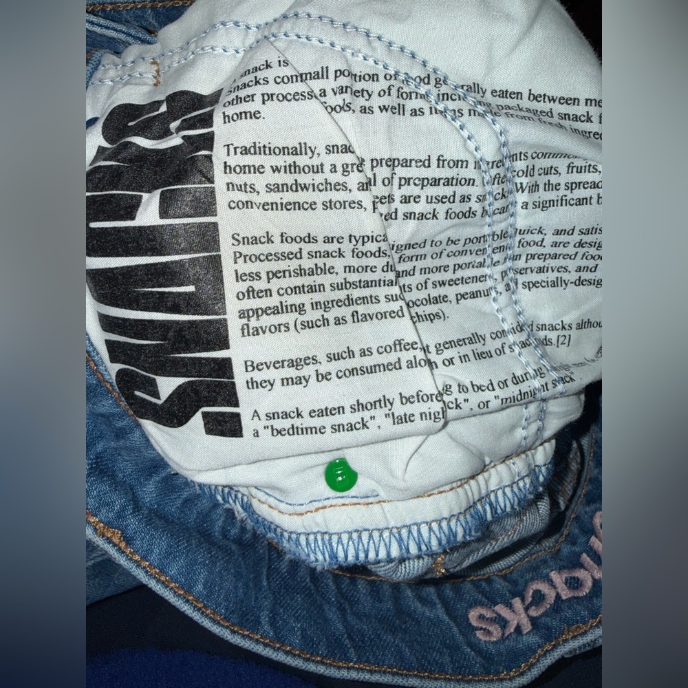 Mother. Snacks! High Waisted Twizzy Skimp in Delicous Memories Wash. size 27. - Picture 11 of 12